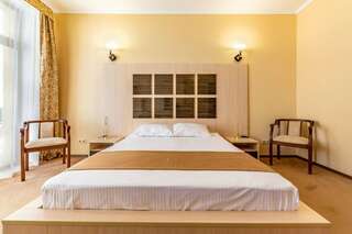 Гостиница Ива Дивноморское Люкс-5